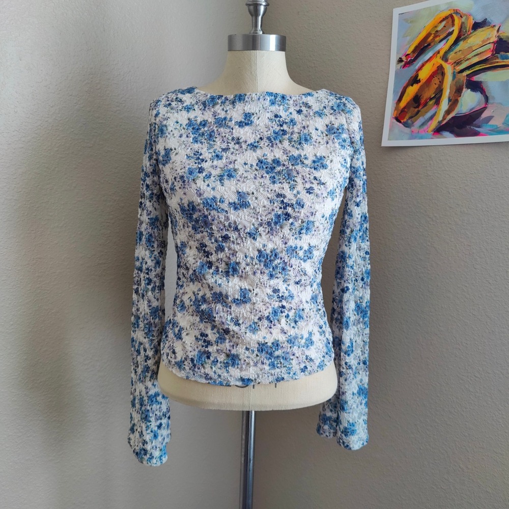 Y2K Blue Floral Lace Bell Sleeve Top Sheer‎ Stretch Fairycore Arizona Jean Co L